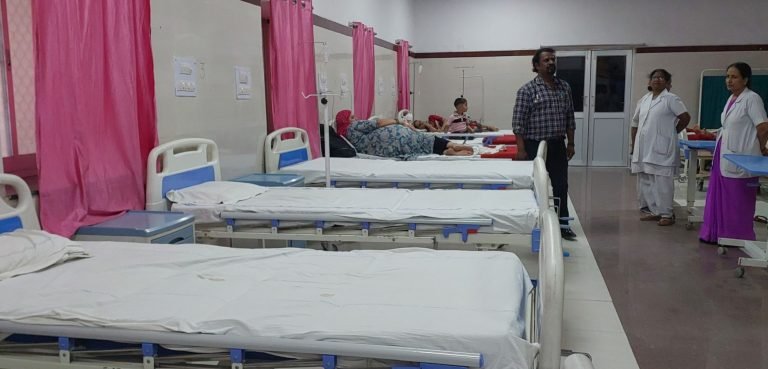 भीषण गर्मी में रेलवे अस्पताल अलर्ट मोड पर