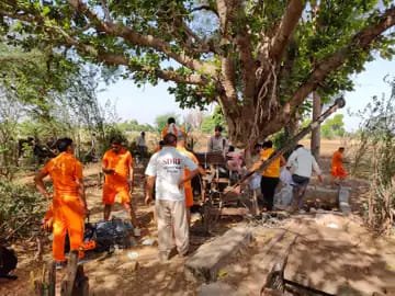 दो दिन से था लापता युवक का घर से 2.5 किलोमीटर दूर कुएं में मिला शव