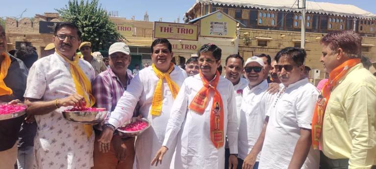 भगवान परशुरामजी की जयंती पर निकली भव्य शोभायात्रा