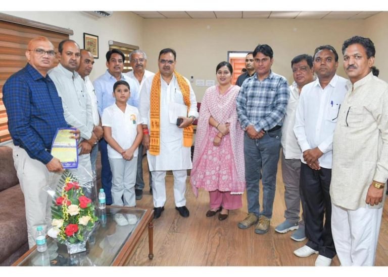 मुख्यमंत्री भजन लाल शर्मा से रेगर समाज के प्रतिनिधित्व मंडल ने जयपुर पहुंच कर आगामी 23 मई को सामुहिक विवाह सम्मेलन का दिया निमंत्रण