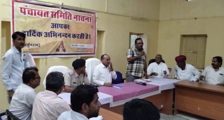 भीषण गर्मी में पानी बिजली की हो अबाध आपूर्ति:सम्भागीय आयुक्त मेहरा