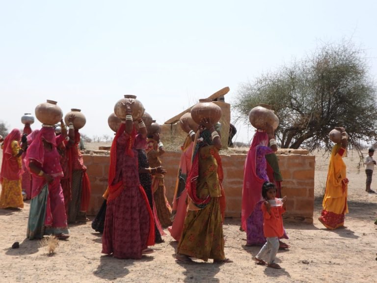 पानी की समस्या 32 वर्ष बाद बुझाई बेरियों से