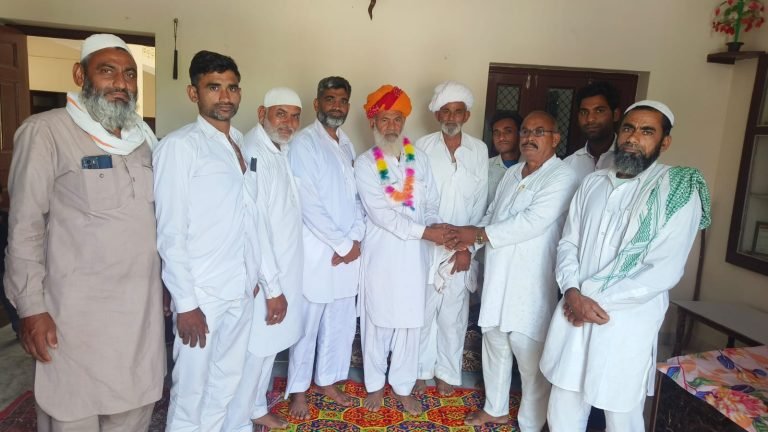 हाजियों का इस्तकबाल किया