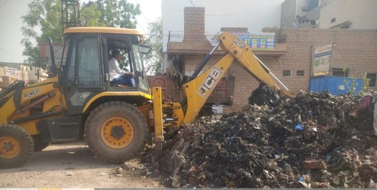 आगामी मानसून सीजन की तैयारी में जुटा नगर निगम दक्षिण