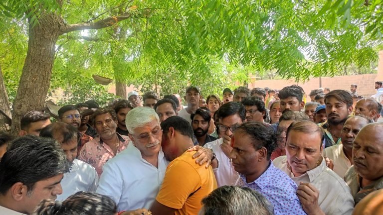 पूर्व राज्यमंत्री टायसन के अन्तिम संस्कार में शामिल हुए केन्द्रीय मंत्री शेखावत