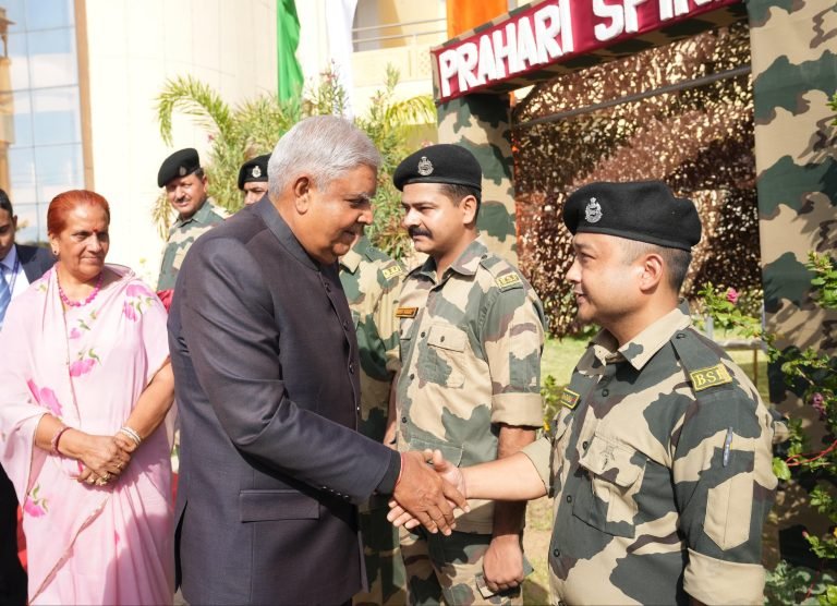 बीएसएफ की सेवा को सलाम करता हूँ : उपराष्ट्रपति जगदीप धनखड़