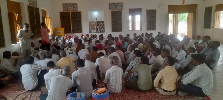 श्री क्षत्रिय मेवाड़ा कलाल समाज की बैठक सियाट में आयोजित