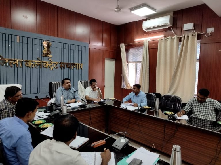 योजनाओं की हो प्रभावी मॉनिटरिंग – एलएन मंत्री