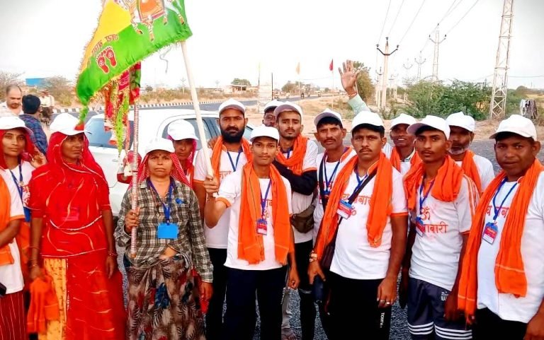 मोरखा गांव से श्री बाबा रामदेव पैदल 21 वीं यात्रा 23 अगस्त 2024 को धुमधाम से रवाना