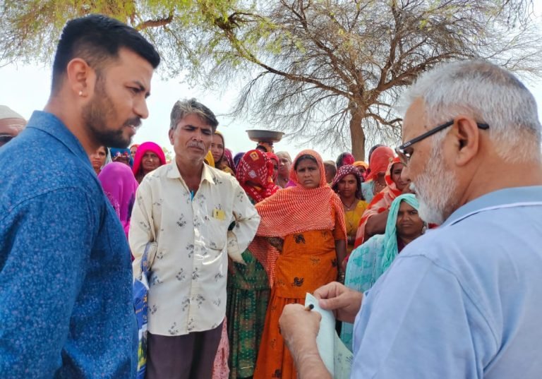 जिला कलक्टर प्रतापसिंह का ऐतिहासिक कदम 21अघिकारियों ने ली 63 गाँवो की सुध