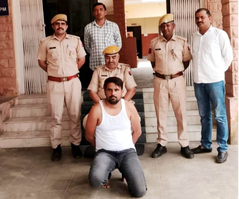 बायतु पुलिस की बड़ी कार्यवाही, वांछित बदमाश हिस्ट्रीशीटर गिरफ्तार, स्कार्पियो वाहन जब्त