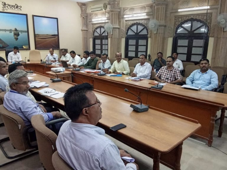 भू जल सरक्षण को देवे बढ़ावा :जिला कलक्टर प्रतापसिंह