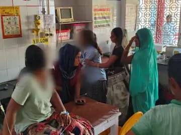 लाटाडा गांव में जमीनी विवाद को लेकर दो गुटों में चली लाठियां