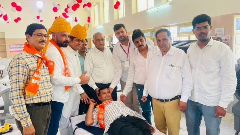 कुमार समाज की रक्तदान शिविर में 251 यूनिट एकत्रित किया
