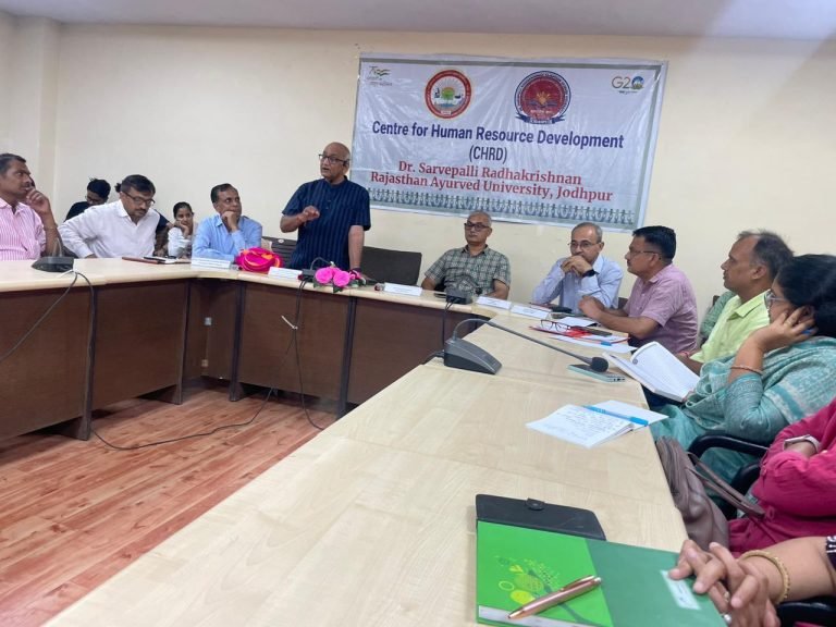 शरीर में पोषण देने वाले डिस्ट्रिब्यूशन चैनल ही है शरीर में स्रोतस – प्रोफेसर (वैद्य) खाण्डल