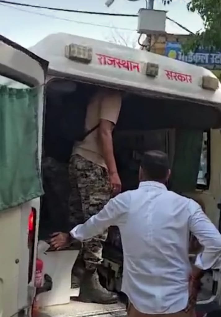 उपराष्ट्रपति के दौरे की सुरक्षा के पहुँच रहे पुलिस कमांडो के सिर से आर-पार हुई गोली