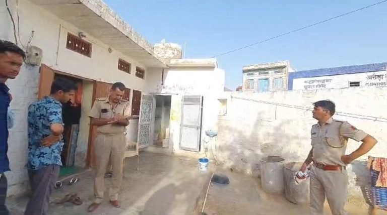 भाजपा नेता के घर चोरी