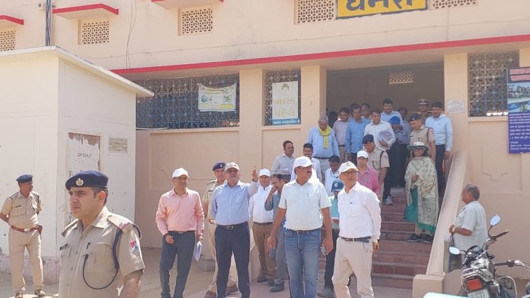 सुरक्षित रेल संचालन के लिए रेलकर्मियों का सतर्क रहकर कार्य करने का आव्हान