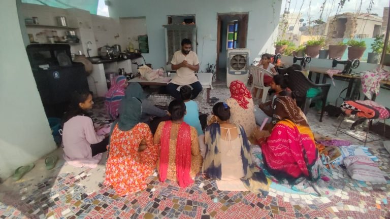 नए कानून का प्रकाश घर-घर तक पहुंचाएंगे!!!