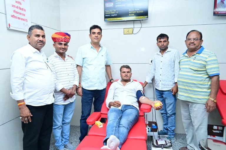 यूथ कांग्रेस के जिला महासचिव हरीश राणावत के जन्म दिवस पर 45 यूनिट रक्तदान