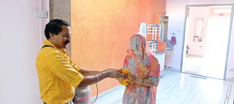 ग्राम पंचायत घाणेराव क्षेत्र के सभी वार्डों में विकास करवाना एवं महिलाओं को अपने अधिकार के जागरूक करना ही हमारा लक्ष्य