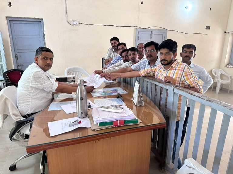 ई-धरती सॉफ्टवेयर में आ रही परेशानी में समाधान की मांग