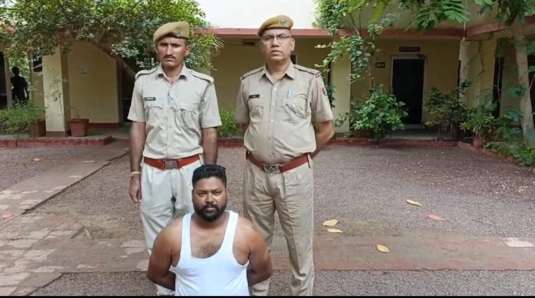 बालोतरा पुलिस द्वारा कॉपीराइट प्रकरण में फरार वांछित आरोपी गिरफ्तार