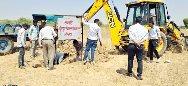 अतिक्रमण पर जेडीए ने चलाया ताबड़तोड़ अभियान, अवैध निर्माण किए ध्वस्त