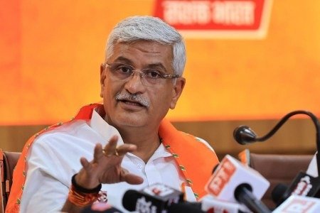 शेखावत ने कांग्रेस पर साधा निशाना