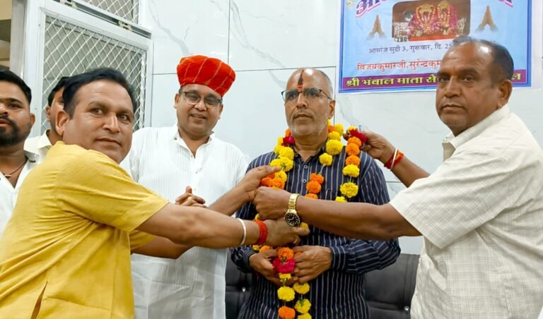 श्रीभंवाल माता के अभियांत्रिकी और भूजल विभाग मंत्री चौधरी ने दर्शन किए