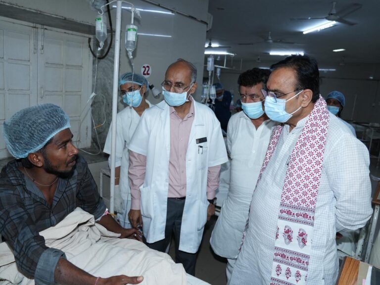 मुख्यमंत्री भजनलाल शर्मा ने जैसलमेर बस दुखांतिका पर जताया गहरा शोक, सूचना मिलते ही घटनास्थल पहुंचे